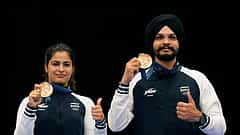 Paris Olympics 2024: ಶೂಟಿಂಗ್ನಲ್ಲಿ ಭಾರತಕ್ಕೆ ಮತ್ತೊಂದು ಪದಕ; ಕಂಚು ಗೆದ್ದ ಮನು ಭಾಕರ್-ಸರಬ್ಜೋತ್ ಸಿಂಗ್ ಜೋಡಿ